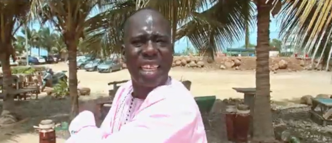 VIDEO OFFICIELLE: Bakane Seck présente Bakane Teugeul TV