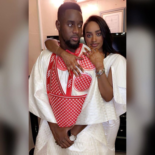 Tabaski: Seydina Alioune Seck, Tendre moment complice avec sa sœur Aicha Tabaski: Seydina Alioune Seck, Tendre moment complice avec sa sœur Aicha