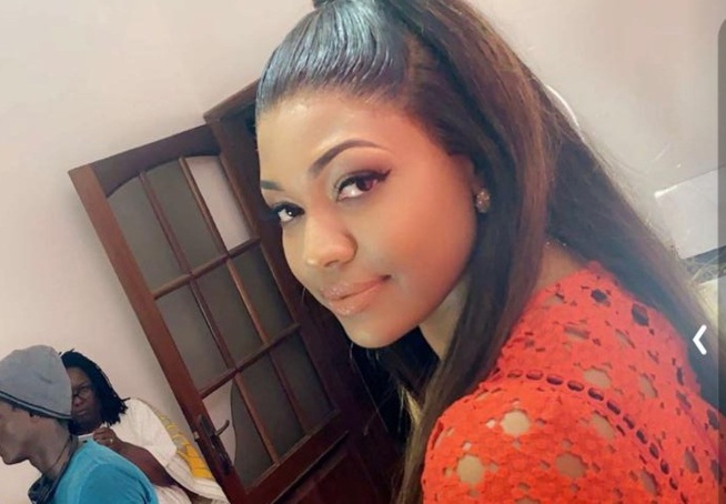 Beauté naturelle: Ya Awa, encore plus élégante et souriante Beauté naturelle: Ya Awa, encore plus élégante et souriante