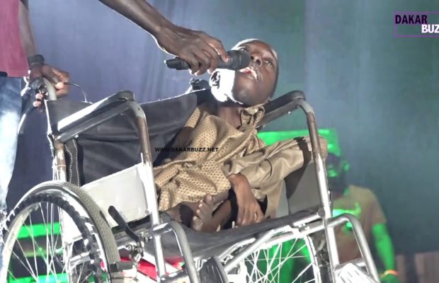 Pikine: Le Jeune Rappeur Handicapé au concert de Wally Seck