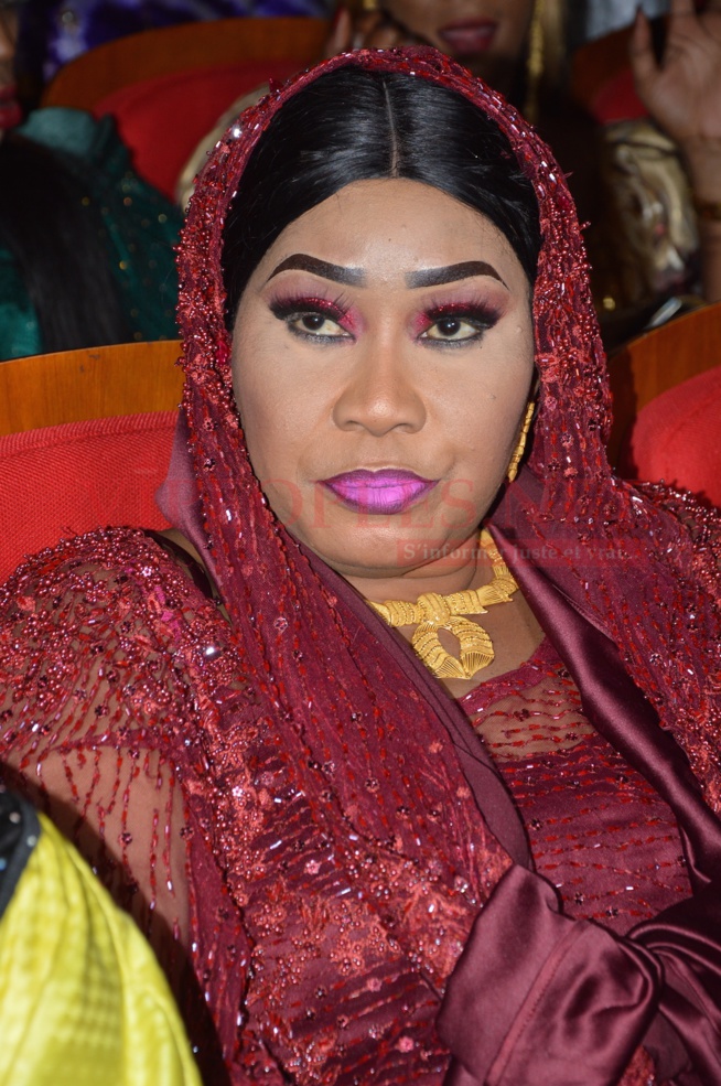 153 IMAGES: Quand c'est Titi affronte le grand theatre,la réussite sonne sans bruit ni buzz. 153 IMAGES: Quand c'est Titi affronte le grand theatre,la réussite sonne sans bruit ni buzz.