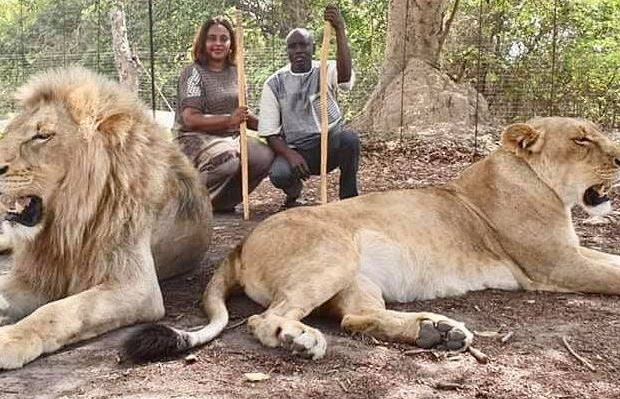Aly Ngouille et sa femme profitent pleinement des vacances… (photos) Aly Ngouille et sa femme profitent pleinement des vacances… (photos)