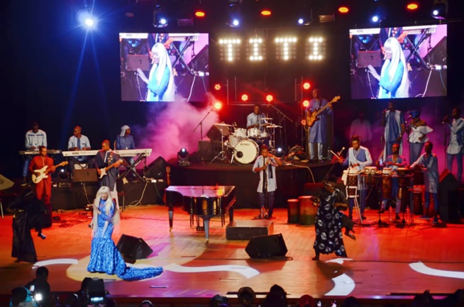 Sénégal: Sublime, gigantesque, flamboyante Titi au Grand Théâtre de Dakar. Sénégal: Sublime, gigantesque, flamboyante Titi au Grand Théâtre de Dakar.