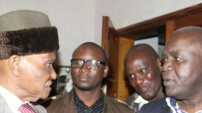 QUE PRÉPARENT OUMAR SARR ET CONNIVENTS ? Série de réunions secrètes chez Me Amadou Sall qui amorcerait une ‘ bombe ‘ sur la tête des Wade QUE PRÉPARENT OUMAR SARR ET CONNIVENTS ? Série de réunions secrètes chez Me Amadou Sall qui amorcerait une ‘ bombe ‘ sur la tête des Wade