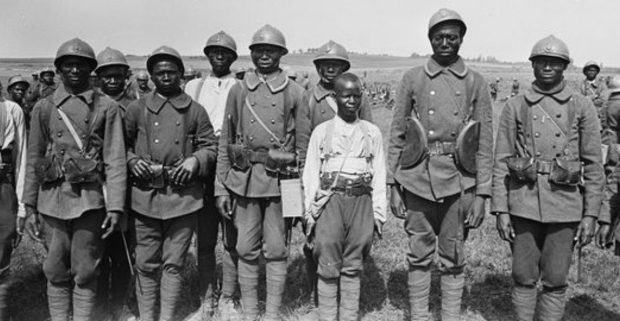 Commémoration des tirailleurs sénégalais: Macky Sall rend hommage aux braves combattants de la liberté Commémoration des tirailleurs sénégalais: Macky Sall rend hommage aux braves combattants de la liberté