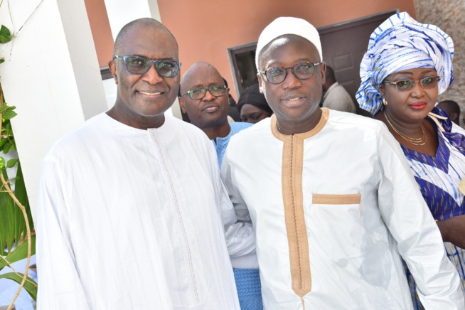 Baptême royal du fils de Momar SECK et Sophie Amar SECK chez Amadou SECK Directeur général EUROGERM Baptême royal du fils de Momar SECK et Sophie Amar SECK chez Amadou SECK Directeur général EUROGERM