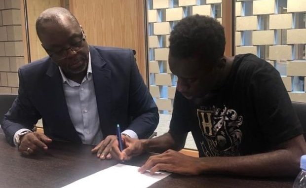 Officiel: Ousseynou Cavin Diagne signe à Club Bruges grâce à Krépin Diatta Officiel: Ousseynou Cavin Diagne signe à Club Bruges grâce à Krépin Diatta