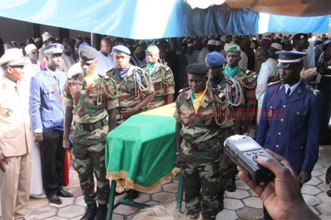 Lesimages du Levée du corps de l’ancien ministre d’Etat Lesimages du Levée du corps de l’ancien ministre d’Etat
