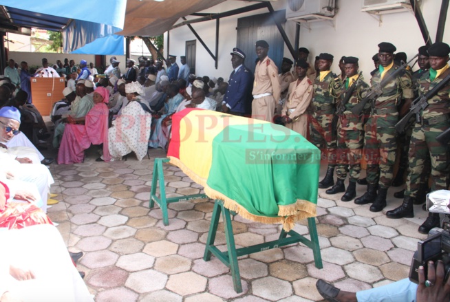 Lesimages du Levée du corps de l’ancien ministre d’Etat Lesimages du Levée du corps de l’ancien ministre d’Etat