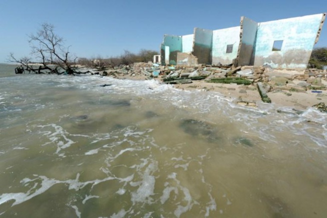 Bargny : les populations en colère, le cimetière inondé, des tombes détériorées