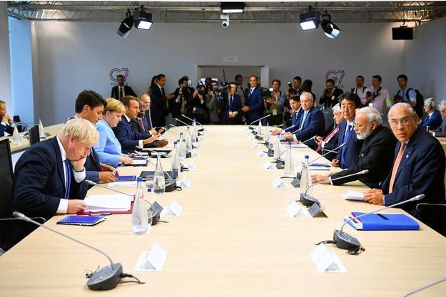 La Chine "extrêmement mécontente" de la déclaration du G7 sur Hong Kong