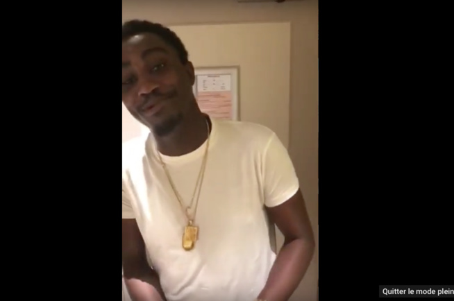 ANNIVERSAIRE: Waly Seck, Pape Diouf, Momo Dieng, Djiby Dramé, Malick Diabou etc... chantent pour Tange Tandian le dg de l'OMARTS ANNIVERSAIRE: Waly Seck, Pape Diouf, Momo Dieng, Djiby Dramé, Malick Diabou etc... chantent pour Tange Tandian le dg de l'OMARTS