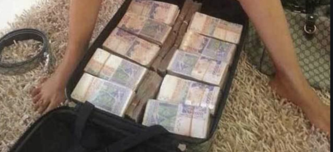 Deal portant sur plus de 3 milliards CFA : la CREI active la DIC contre l'inspecteur du trésor Cheikh Camara et sa famille Deal portant sur plus de 3 milliards CFA : la CREI active la DIC contre l'inspecteur du trésor Cheikh Camara et sa famille