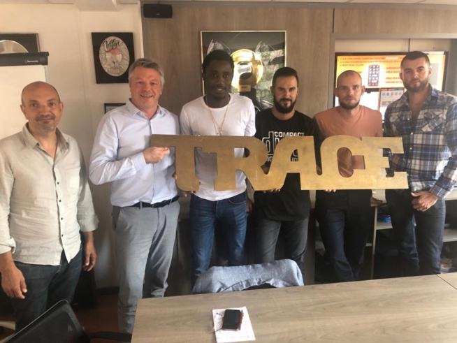 Waly Seck en compagnie du PDG de TRACE TV à Paris.