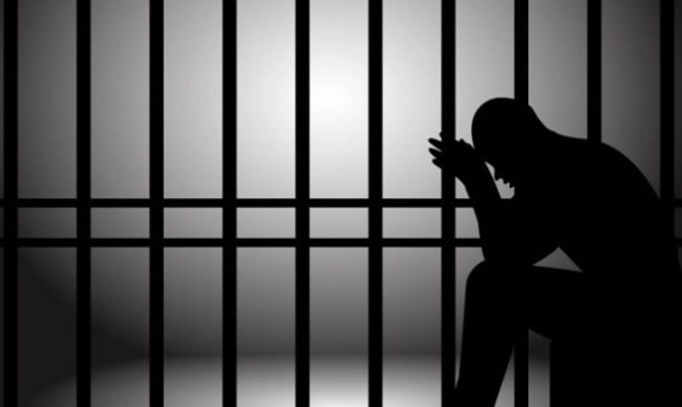 Victime de multiples viols : Une fille invite son copain chez le procureur Victime de multiples viols : Une fille invite son copain chez le procureur