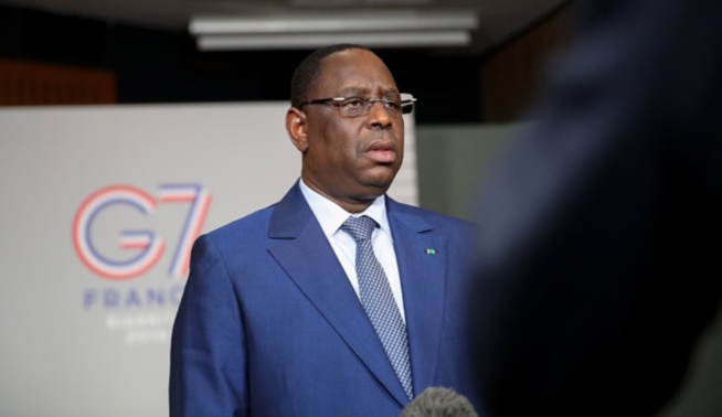 Rationalisation des dépenses de l’Etat: Macky coupe les lignes portables Rationalisation des dépenses de l’Etat: Macky coupe les lignes portables