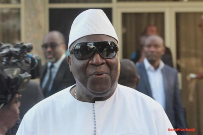 Dialogue national : L’attitude de Famara Ibrahima Sagna frustre le général Niang Dialogue national : L’attitude de Famara Ibrahima Sagna frustre le général Niang