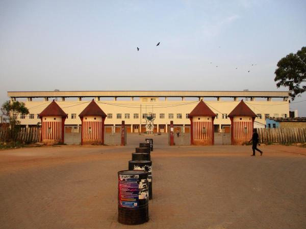 Ziguinchor : trois homosexuels surpris en pleins ébats au Stade Alione Sitoé Diatta Ziguinchor : trois homosexuels surpris en pleins ébats au Stade Alione Sitoé Diatta