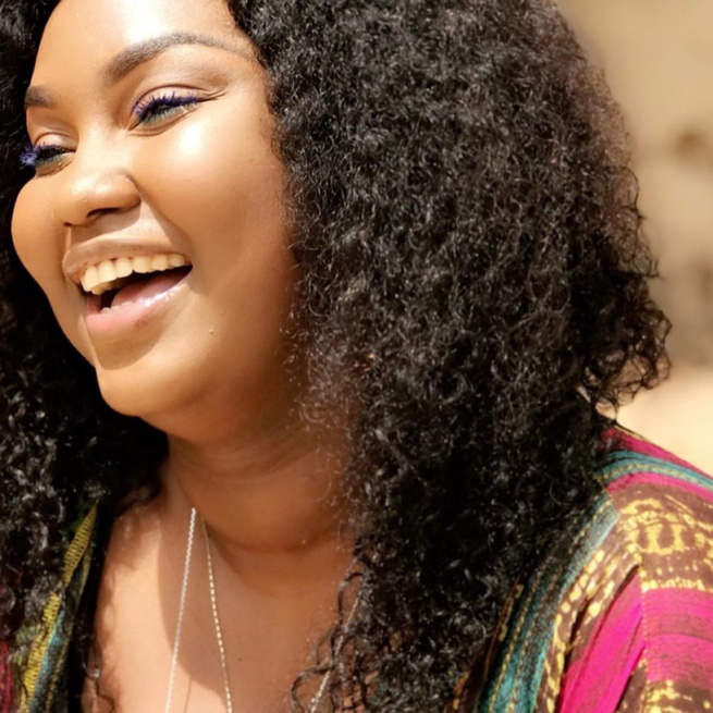 Fière de sa nouvelle prise de poids, Salma “Sentv” affiche ses atouts Fière de sa nouvelle prise de poids, Salma “Sentv” affiche ses atouts