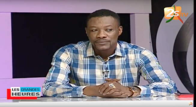 LES GRANDES HEURES AVEC BEN MAKHTAR & TANGE TANDIAN: Affaire école Jean D'arc, les accidents Tange souligne l'indiscipline et l'insalubrité mentale des chauffeurs. LES GRANDES HEURES AVEC BEN MAKHTAR & TANGE TANDIAN: Affaire école Jean D'arc, les accidents Tange souligne l'indiscipline et l'insalubrité mentale des chauffeurs.