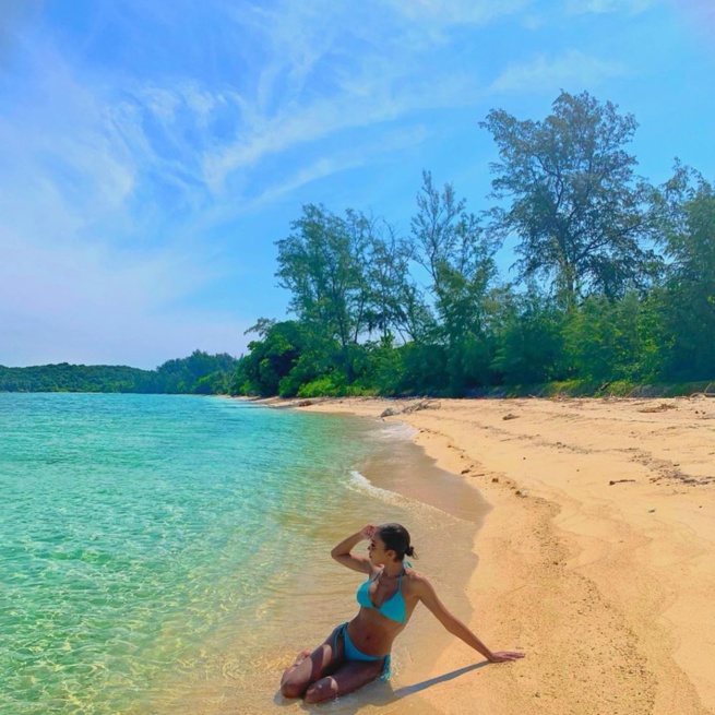 Léa Soukeyna Ndiaye “TFM” croque la vie à pleines dents à Paris Léa Soukeyna Ndiaye “TFM” croque la vie à pleines dents à Paris