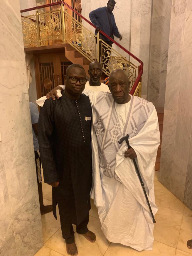 Massalikoul Jinaan : Mansour Mbaye s’émerveille devant le bijou