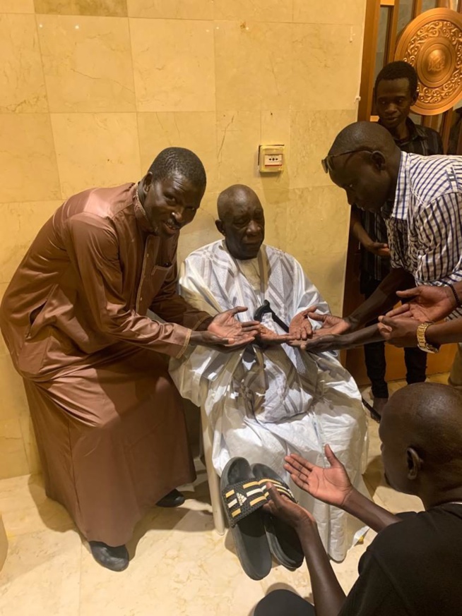 Massalikoul Jinaan : Mansour Mbaye s’émerveille devant le bijou Massalikoul Jinaan : Mansour Mbaye s’émerveille devant le bijou