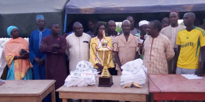 Fatick : Thérèse FAYE appelle ses camarades de l'APR à l'unité Fatick : Thérèse FAYE appelle ses camarades de l'APR à l'unité