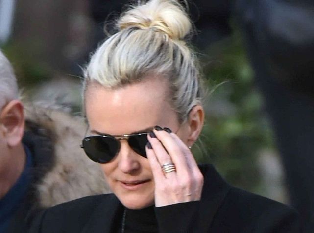Laeticia Hallyday échoue: L'annonce de dernière minute qui fait mal, très mal... Laeticia Hallyday échoue: L'annonce de dernière minute qui fait mal, très mal...