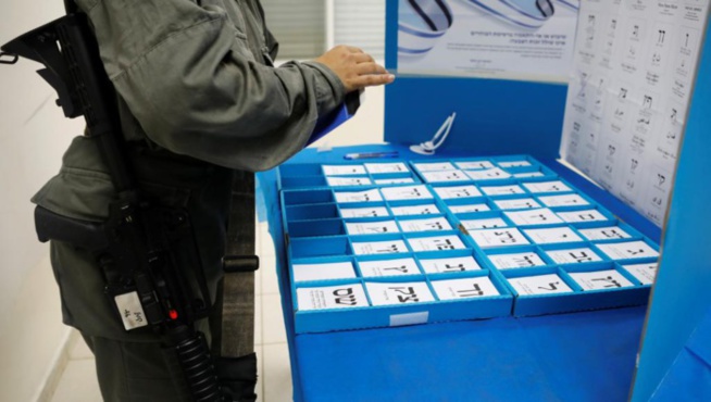 Israël: L'usage de caméras dans les bureaux de vote fait débat