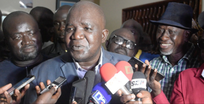 Nouvelle révélation de Ousmar Sarr: " Karim Wade n'a jamais eu de carte de membre du Pds" Nouvelle révélation de Ousmar Sarr: " Karim Wade n'a jamais eu de carte de membre du Pds"