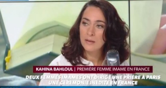 La première femme imame de France sur RMC: "Il faut que les hommes et les femmes aient exactement la même place dans la religion musulmane" La première femme imame de France sur RMC: "Il faut que les hommes et les femmes aient exactement la même place dans la religion musulmane"