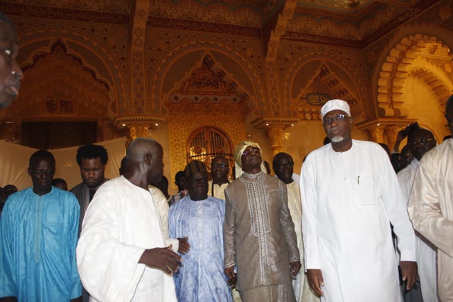 Massâlikoul Jinane : Serigne Modou Kara explore le chef d’œuvre des Mourides à Dakar Massâlikoul Jinane : Serigne Modou Kara explore le chef d’œuvre des Mourides à Dakar