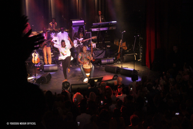 Salle comble à Zurich, Youssou Ndour met le feu encore .