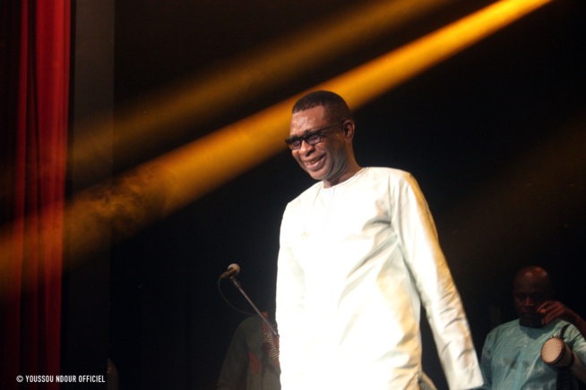 Salle comble à Zurich, Youssou Ndour met le feu encore .