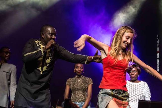 Les images inédits du concert de Youssou Ndour au FOREST NATIONAL DE BRUXELLES: SENEGAL REK LE SLOGAN.