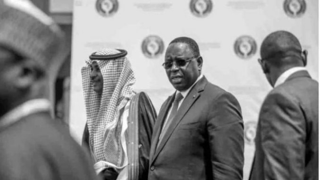 Brazzaville- Les images du retour de Macky Sall à Dakar Brazzaville- Les images du retour de Macky Sall à Dakar