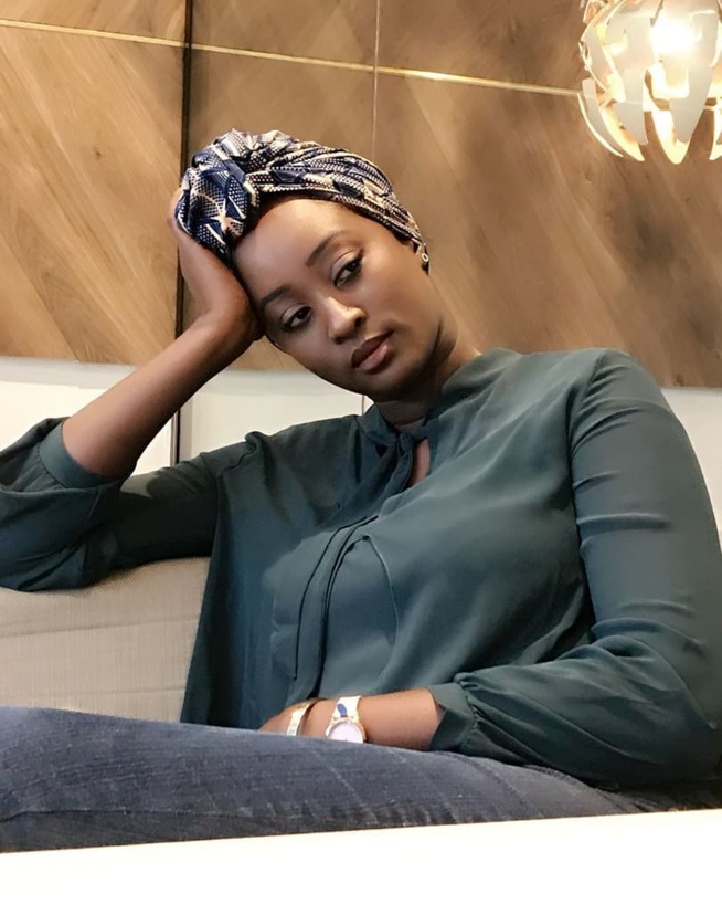 Nafi l’épouse de MOMO au meilleure de sa forme, en mode Relax