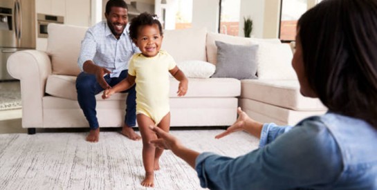 Quelle est l'utilité des chaussures pour bébé et le jeune enfant ?: Conseil de l'Ostéopathe Quelle est l'utilité des chaussures pour bébé et le jeune enfant ?: Conseil de l'Ostéopathe