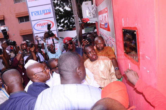 102 Images:Ce que vous avez raté de l'inauguration du nouveau siège du groupe de presse du président Mbagnick Diop qui porte le nom de son marabout Serigne Bara Falilou