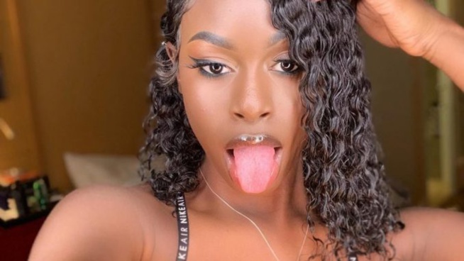 Mame Diarra « Sen Petit Gallé » chauffe ses followers avec ses clishés torrides Mame Diarra « Sen Petit Gallé » chauffe ses followers avec ses clishés torrides