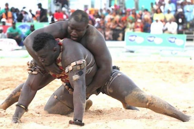 Eumeu Sène vs Balla Gaye 2- Landiang : « Si on nous propose un très gros cachet, nous allons prendre le fils de Double Less » Eumeu Sène vs Balla Gaye 2- Landiang : « Si on nous propose un très gros cachet, nous allons prendre le fils de Double Less »