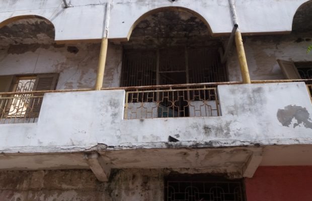 VICTIME DE L’AFFAISSEMENT DU MUR D’UNE USINE, UNE DAME SUCCOMBE À SES BLESSURES