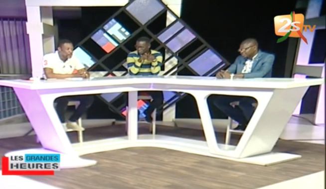 DRAGON À LAS PALMAS, NIANG KHARAGNE LO: Tange Tandian felicite Niang et précise ni dragon ni "yéw", ni anaconda n'existent pas à Las Palmas le bruit de cet animal est la bas depuis 1987 dans les grandes heures sur la 2STV DRAGON À LAS PALMAS, NIANG KHARAGNE LO: Tange Tandian felicite Niang et précise ni dragon ni "yéw", ni anaconda n'existent pas à Las Palmas le bruit de cet animal est la bas depuis 1987 dans les grandes heures sur la 2STV