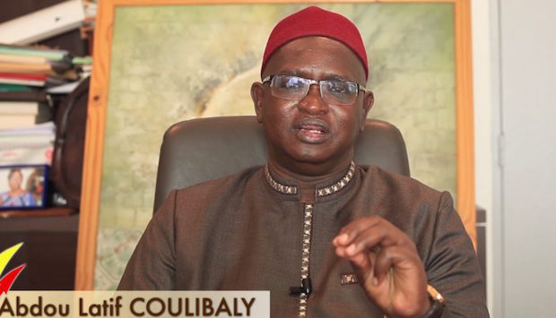 Abdou Latif Coulibaly :” Homme politique et journaliste ne riment pas bien” Abdou Latif Coulibaly :” Homme politique et journaliste ne riment pas bien”