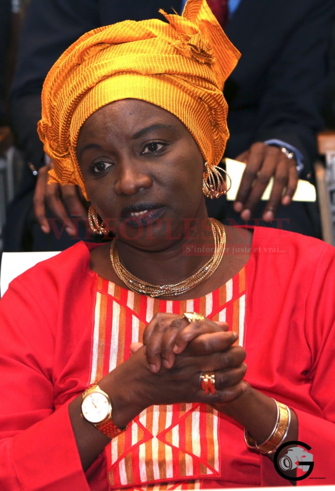 Les images du Macky Sall en visite à l'université de Yale à New Heaven aux USA. Les images du Macky Sall en visite à l'université de Yale à New Heaven aux USA.