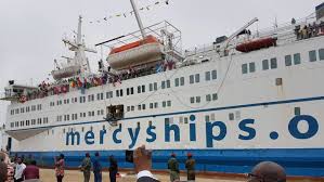 Mercy Ships à Dakar, un mois après: 71 patients déjà opérés Mercy Ships à Dakar, un mois après: 71 patients déjà opérés
