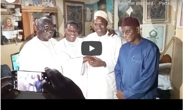 Khalifa Sall rend une visite surprise à Iran Ndao et reçoit... Khalifa Sall rend une visite surprise à Iran Ndao et reçoit...