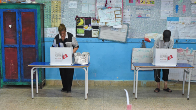Présidentielle tunisienne : Début de la campagne pour le second tour Présidentielle tunisienne : Début de la campagne pour le second tour