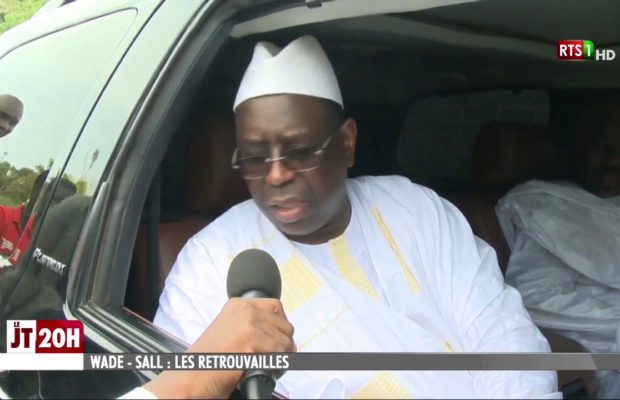 Année scolaire: Macky veut le consensus et la stabilité sociale durable Année scolaire: Macky veut le consensus et la stabilité sociale durable